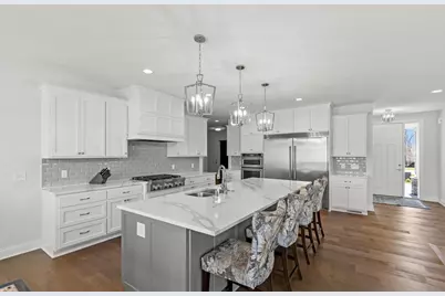 16860 Valley Road, Eden Prairie, MN 55347 - Photo 5