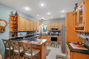 2014 Blue Jay St, Shakopee, MN 55379 - Photo 15