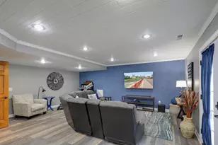 2014 Blue Jay St, Shakopee, MN 55379 - Photo 45