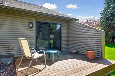 4105 Upland Lane N, Plymouth, MN 55446 - Photo 37