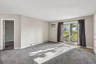 7675 142nd St W, Apple Valley, MN 55124 - Photo 13