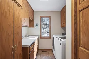 2536 Bridle Creek Trail, Chanhassen, MN 55317 - Photo 27