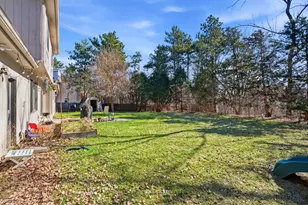 10427 Brown Farm Cir, Eden Prairie, MN 55347 - Photo 5