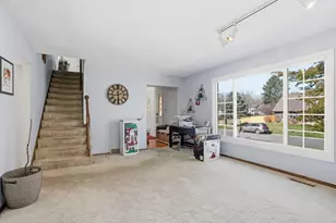 10427 Brown Farm Cir, Eden Prairie, MN 55347 - Photo 15