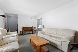 976 22nd St SE, Rochester, MN 55904 - Photo 5