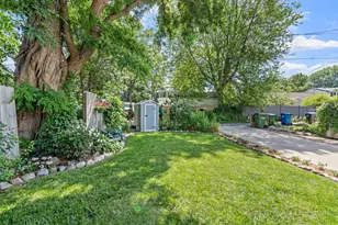 1828 Eustis St, Lauderdale, MN 55113 - Photo 29