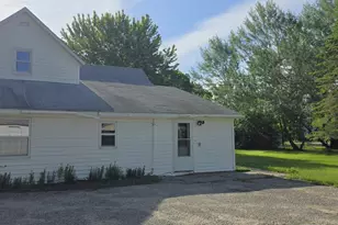 211 4th St SW, Staples, MN 56479 - Photo 13