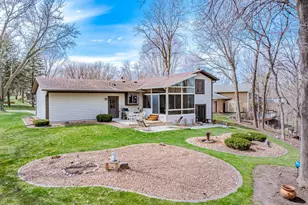 112117 Haering Cir, Chaska, MN 55318 - Photo 11