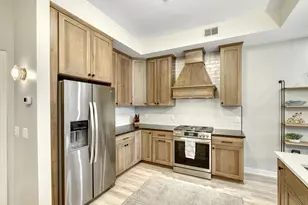 701 Linden St, Mendota Heights, MN 55118 - Photo 7