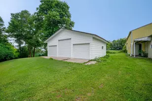 12406 Hwy 212, Glencoe, MN 55336 - Photo 71