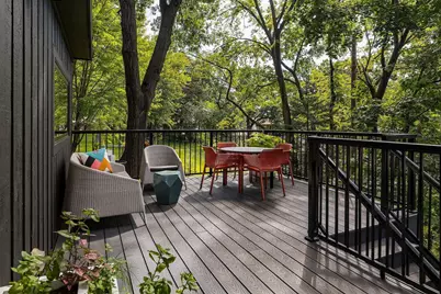 6827 Kingston Circle N, Golden Valley, MN 55427 - Photo 41