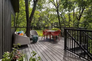 6827 Kingston Circle N, Golden Valley, MN 55427 - Photo 41