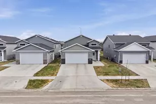 4540 18th St S, Moorhead, MN 56560 - Photo 27