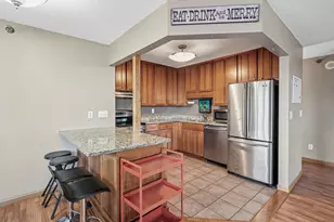 78 10th St E, Saint Paul, MN 55101 - Photo 19
