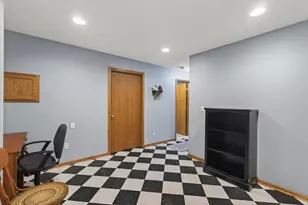 601 1st Ave NW, Osseo, MN 55369 - Photo 27