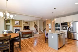 359 Riverside Cir, Anoka, MN 55303 - Photo 7