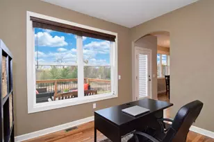 359 Riverside Cir, Anoka, MN 55303 - Photo 9