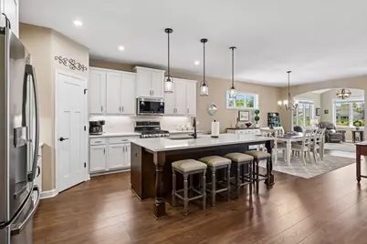 13687 Wildflower Way NE, Prior Lake, MN 55372 - Photo 3