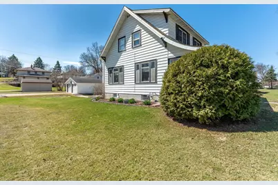 324 E Vasa Avenue, Fergus Falls, MN 56537 - Photo 5