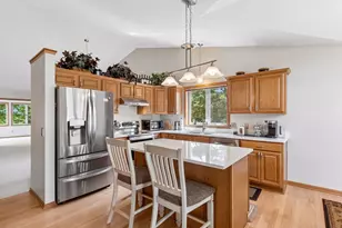 10327 165th St W, Lakeville, MN 55044 - Photo 5