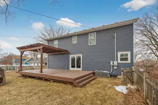 2672 Parkview Blvd, Robbinsdale, MN 55422 - Photo 35