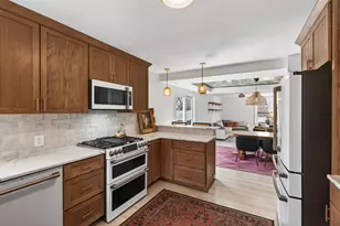 2672 Parkview Blvd, Robbinsdale, MN 55422 - Photo 11