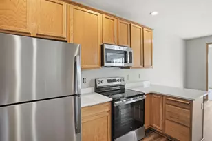 5792 Prairie Ridge Dr, Shoreview, MN 55126 - Photo 17