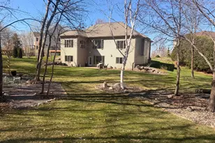 2490 Cambridge Way, Shakopee, MN 55379 - Photo 31