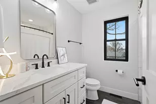 4824 W 40th Ln, Saint Louis Park, MN 55416 - Photo 37