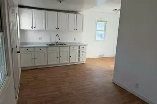 351 Maryland Ave E, Saint Paul, MN 55130 - Photo 5