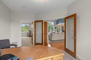 411 Emerald Ln, Mahtomedi, MN 55115 - Photo 17