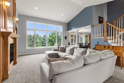 411 Emerald Lane, Mahtomedi, MN 55115 - Photo 7