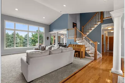 411 Emerald Lane, Mahtomedi, MN 55115 - Photo 9