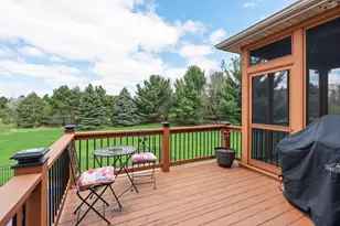 411 Emerald Ln, Mahtomedi, MN 55115 - Photo 63