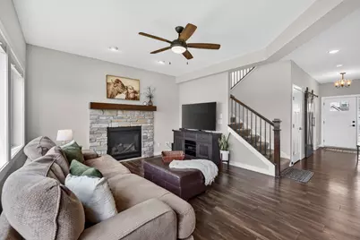 2086 Chestnut St, Lino Lakes, MN 55038 - Photo 9