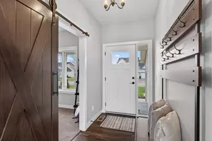 2086 Chestnut St, Lino Lakes, MN 55038 - Photo 5