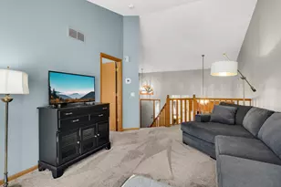 2716 River Woods Ln, Burnsville, MN 55337 - Photo 11