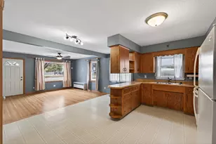 1848 Hwy 96 E, White Bear Lake, MN 55110 - Photo 9