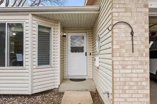 14227 Glencove Trail, Apple Valley, MN 55124 - Photo 5