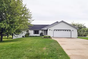 105 Park View Dr, Vergas, MN 56587 - Photo 1