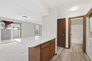 6333 Alderwood Cir, Woodbury, MN 55125 - Photo 13