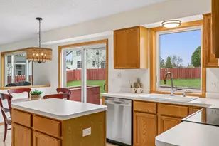 3019 Copper Oaks Alcove, Woodbury, MN 55125 - Photo 15