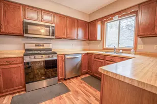 608 27th Ave SW, Willmar, MN 56201 - Photo 9