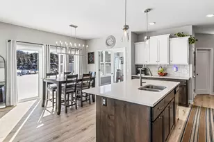 2087 Brookview St, Shakopee, MN 55379 - Photo 11