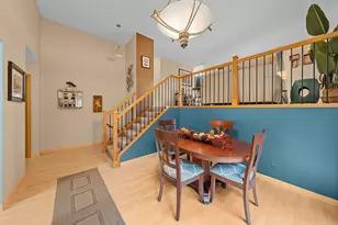 2581 Henslow Ave N, Oakdale, MN 55128 - Photo 7