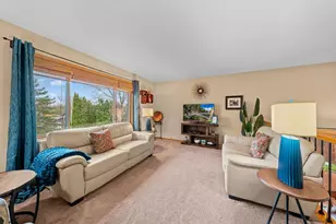 2581 Henslow Ave N, Oakdale, MN 55128 - Photo 9