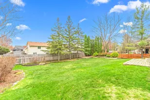 2581 Henslow Ave N, Oakdale, MN 55128 - Photo 25