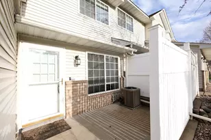1727 Riverwood Dr, Burnsville, MN 55337 - Photo 25