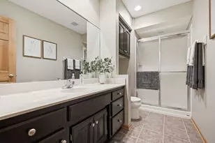2579 Parkview Ct, White Bear Lake, MN 55110 - Photo 19