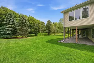 2579 Parkview Ct, White Bear Lake, MN 55110 - Photo 21